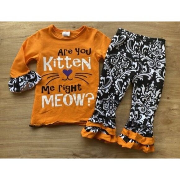 Are You Kitten Me Right Meow? Orange Long Sleeve Top & Black/White Pants Set - 1 - Picture 1 of 1